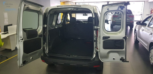 Imagen 8 de 15 de Autos Y Camionetas Renault Kangoo Peugeot Partner Berlingo E