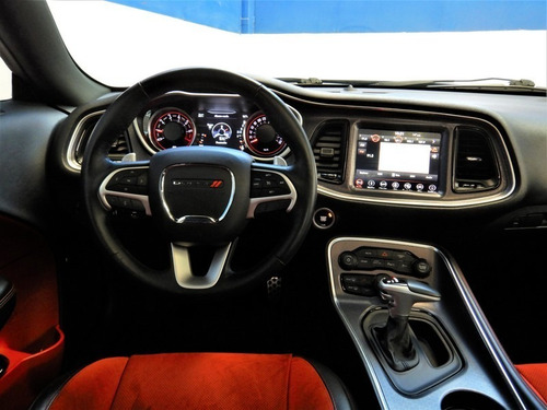 Dodge Challenger Dual Stripes 2018