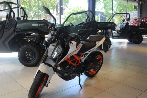 Imagen 2 de 17 de Ktm Duke 390
