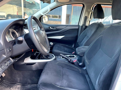 Imagen 5 de 14 de Nissan Np300 Xe Look Pro4x Año 2020