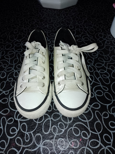 Zapatillas Adnice,casi Sin Uso,talle 32