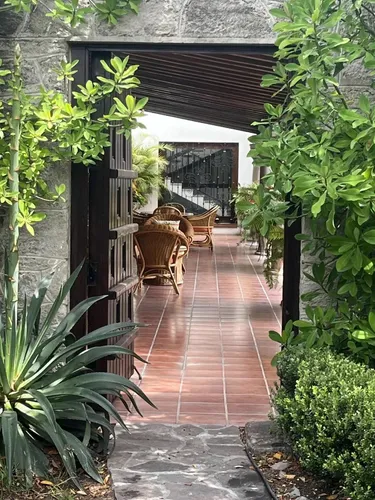 Casa Con Alberca Y 6 Recámaras En El Centro De Tequisquiapan, Querétaro