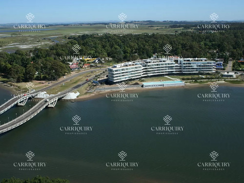 Apartamento En La Barra 3 Dormitorios Con Balcón