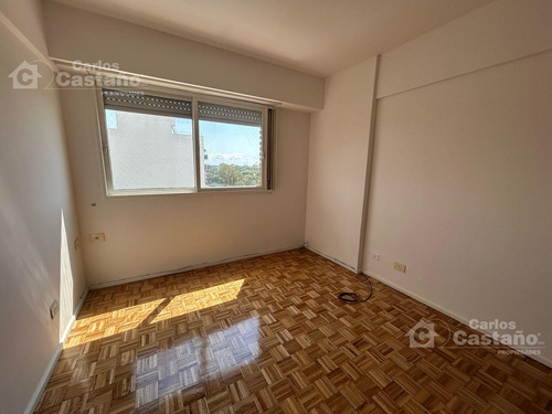 Exc Depto 3 Amb Lateral Con Cochera, Sobre Av. Maipu