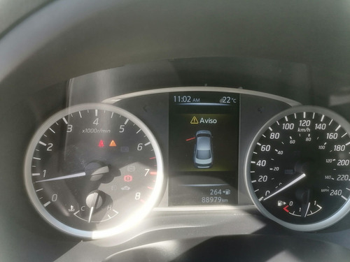 Imagen 3 de 8 de Nissan Sentra 2019 1.8 Advance Mt