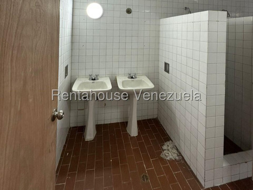 Planta Industrial En Alquiler, La Urbina - Marigreys Blanco - #25-21986