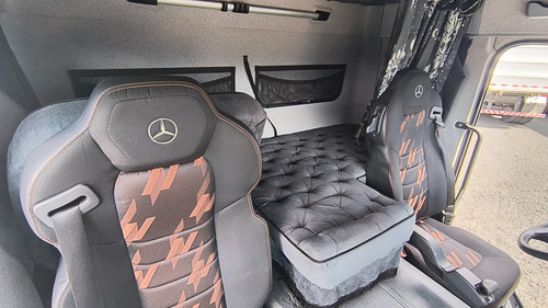 Mb Atego 3030 8x2 Chassi 2021 Ref - 6i84