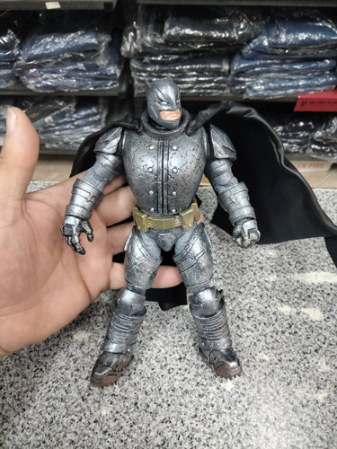 Dc Multiverse Batman Armored, Personalizado, Mcfarlane!! (Usado)