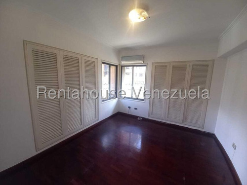 Apartamento En Alquiler En El Rosal 25-17389 Yf