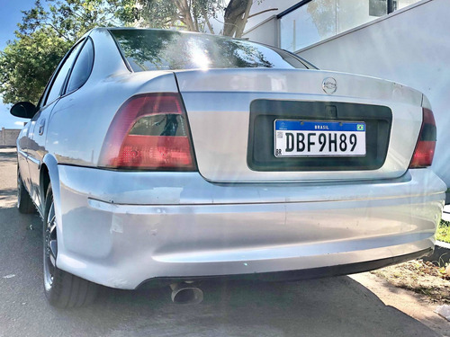 Imagem 11 de 15 de Chevrolet Vectra 2002 2.2 Expression 4p