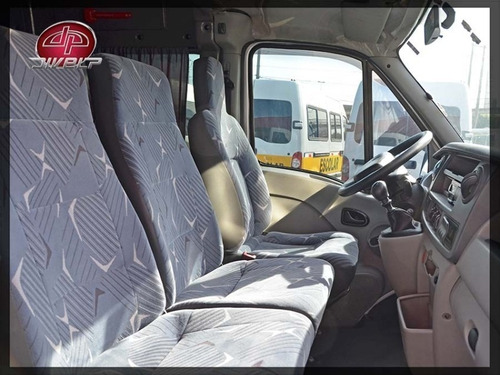 Imagem 9 de 15 de Van Renault Master 2.5 Passageiro Minibus L3h2 16l