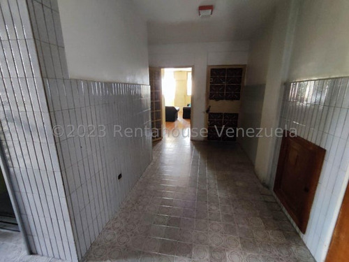 Vendo Apartamento En Turmero (castel Grande), Código 25-13554 Cm Leer Descripción