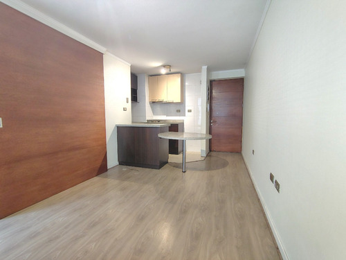 Piso 4 A Pasos Sanatorio Aleman 1 Dorm + Estac Concepcion