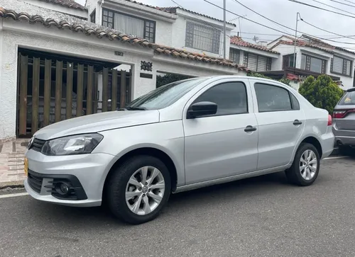 Volkswagen Voyage 1.6 Confortline mecánico