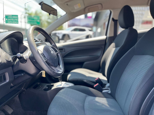 Mitsubishi Mirage 1.2 G4 GLX Cvt