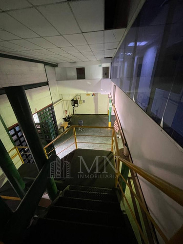 Imagen 3 de 4 de Galpón En Alquiler O Venta, Av. Paseo Caroní