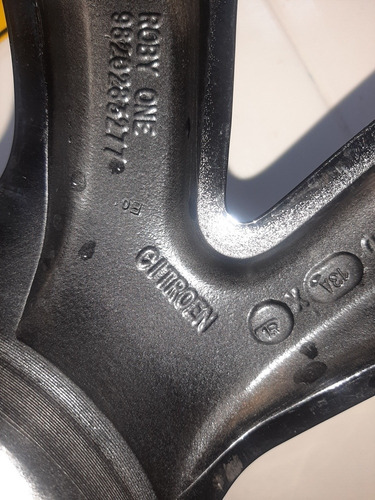 Roda Citroen C4 Cactus , Lounge Aro 17 * Avulsa * (Usado)
