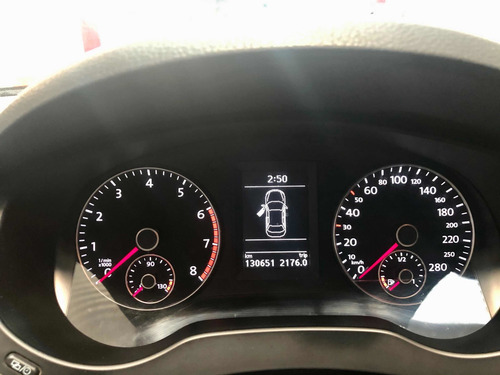 Imagen 5 de 9 de Volkswagen Vento 2.0 Sportline Tsi 200cv Bi-xenon Dsg 2014