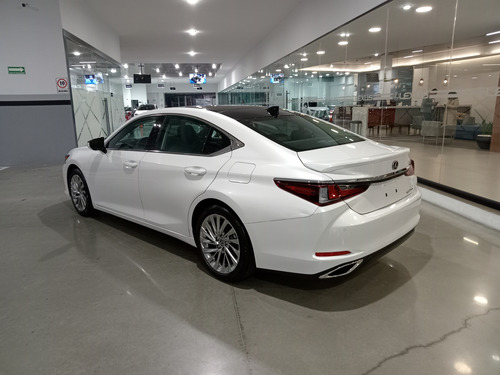 Lexus Es 2023