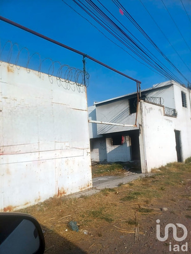 Renta Terreno 3 Ambientes San Cristóbal Tepatlaxco