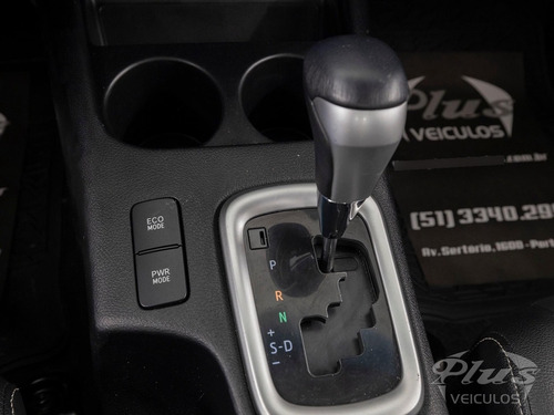 Imagem 14 de 15 de Toyota Hilux 2.7 Srv 4x4 Cd