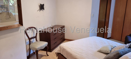 En Venta Hermoso Apartamento Remodelado En Lomas De Club Hipico. Ys12512358