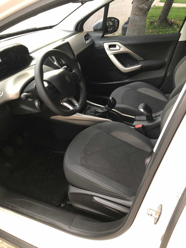Peugeot 2008 1.6 Allure 2017