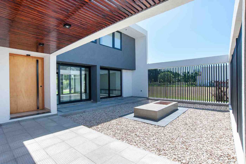 Imagen 16 de 30 de Casas En Venta En Venta-barrio Cerrado- City Bell