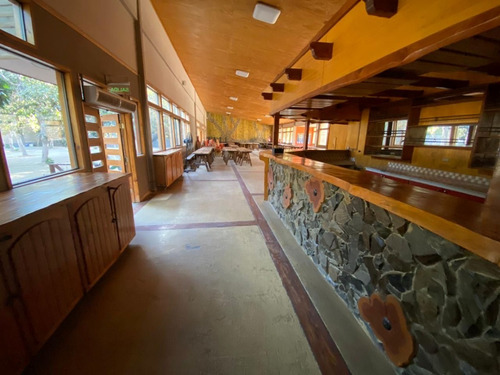Arriendo Local, Ideal Para Centro De Eventos O Restaurant