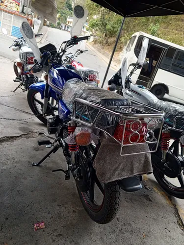 Moto Escuda Hero 150