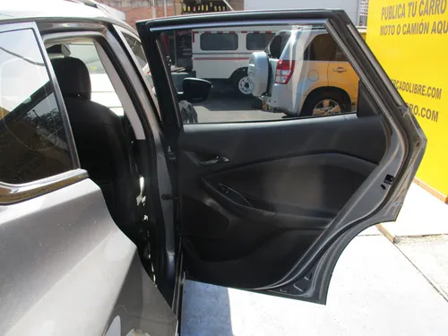 Chevrolet Tracker PREMIER 4X2 1200CC TURBO AT AA
