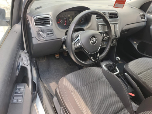 Imagen 10 de 15 de Volkswagen Nuevo Vento Comfortline Plus Mt 1.6