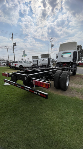 Foton Aurmark S8 8,020kg