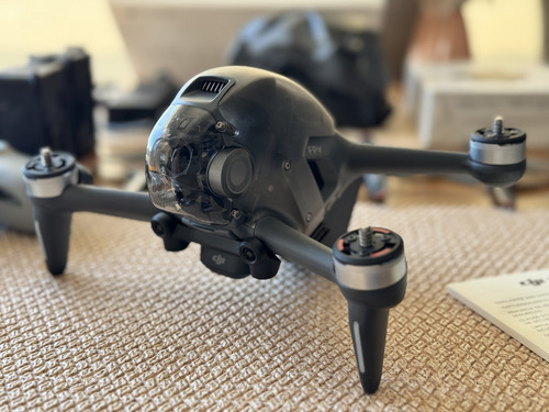 Drone Dji Fpv Combo 5 Ciclos Inmaculado Zona Sur Negro (Usado)