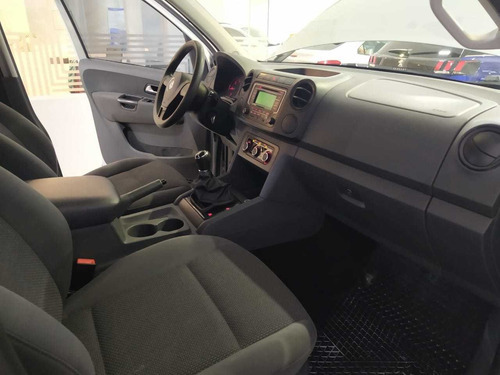 Imagen 10 de 17 de Volkswagen Amarok 2014 2.0 Cd Tdi 180cv 4x4 Trendline B34