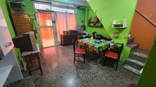 Depto.tipo Casa De 2 Ambientes En Venta En Almagro