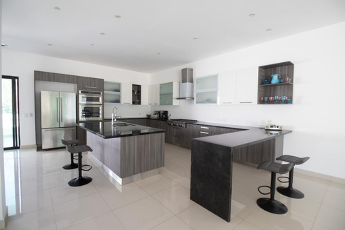 Imagen 8 de 30 de Casa En Venta En Bucerias A Pasos De La Playa