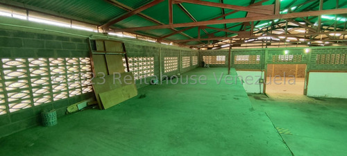 Galpónes Comercial En Venta En Zona Industrial 2 Barquisimeto Lara -- %%m-c-t%% Cod. 23 Guion 2 1 9 7 9