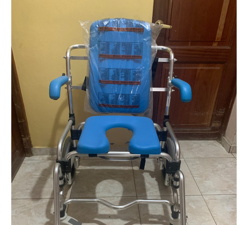 Silla De Ducha Y Cómoda De Transporte Profesional Acolchada.