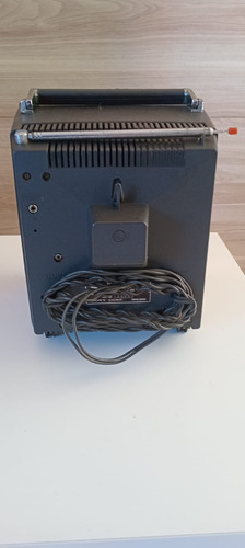Televisor Portátil Sony Solid State Modelo U 900 Anos 60 (Usado)