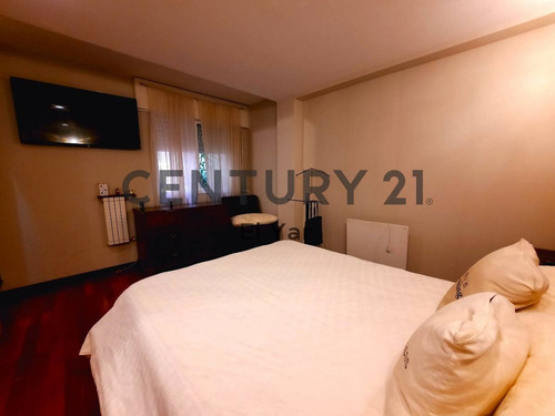 Imagen 18 de 30 de Venta Hermoso Departamento 3 Ambientes + Estudio - Reciclado. Retiro