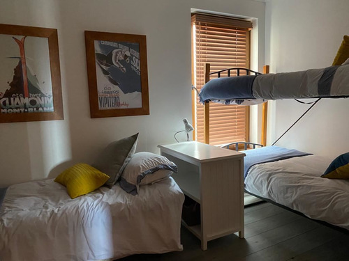 Departamento En Venta De 4 Dorm. En Lo Barnechea Centro Ski
