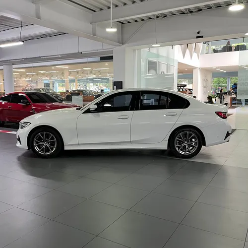 BMW Serie 3 2.0 320i F30 Sportline