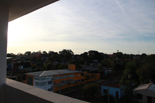 Imagen 26 de 30 de Departamento De 1 Dormitorio En Venta De Pozo En Posadas