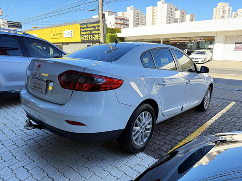 Renault Fluence 2.0 DYNAMIQUE PLUS 16V FLEX 4P AUTOMÁTICO