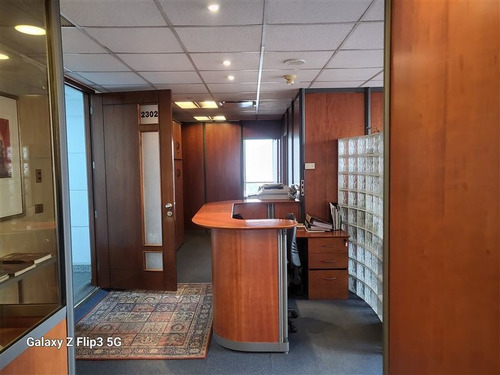 Imagen 2 de 21 de Oficina En Arriendo En Providencia