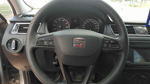 Imagen 13 de 15 de Seat Toledo 2016 4p Reference Plus L4/1.6 Man R-16