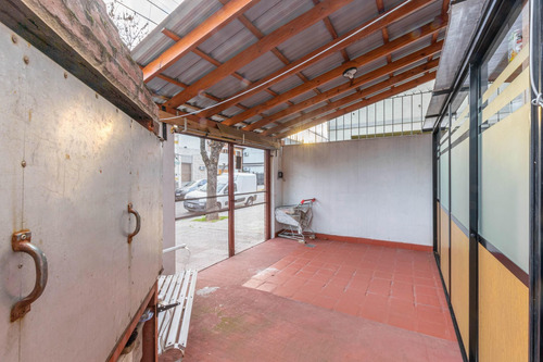 Imagen 25 de 30 de Venta Casa 4 Amb Cochera-patio-bal/terraza-parrill