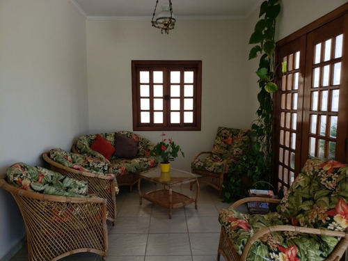 Sobrado De Condomínio A Venda - 676