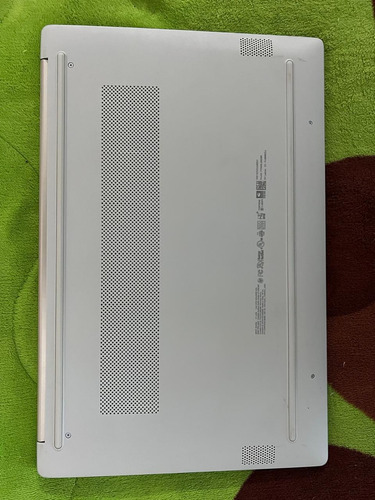 Hp 15-fc0001la Ryzen 3 8gb 512gb Ssd 15.6 Windows 11 (Usado)